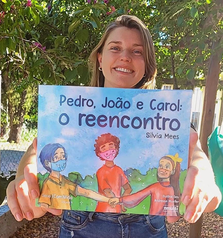 Silvia Mees lança o número 4