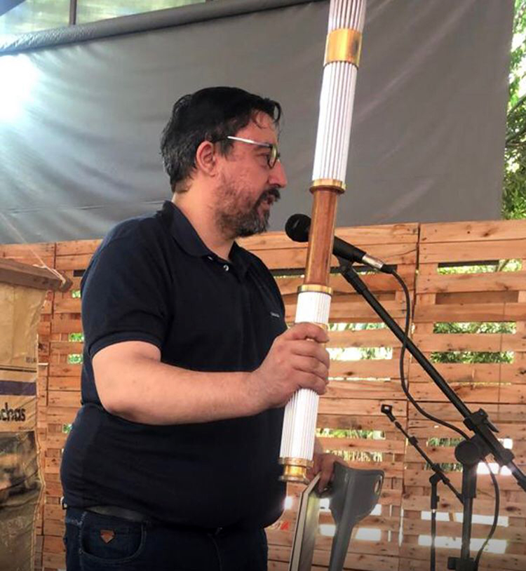EMEF Nelda Julieta Schneck recebe tocha olímpica