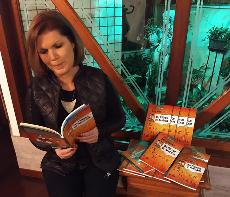 Nana lança novo livro