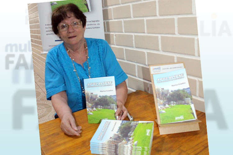 Livro apresenta fatos históricos relacionados às profecias