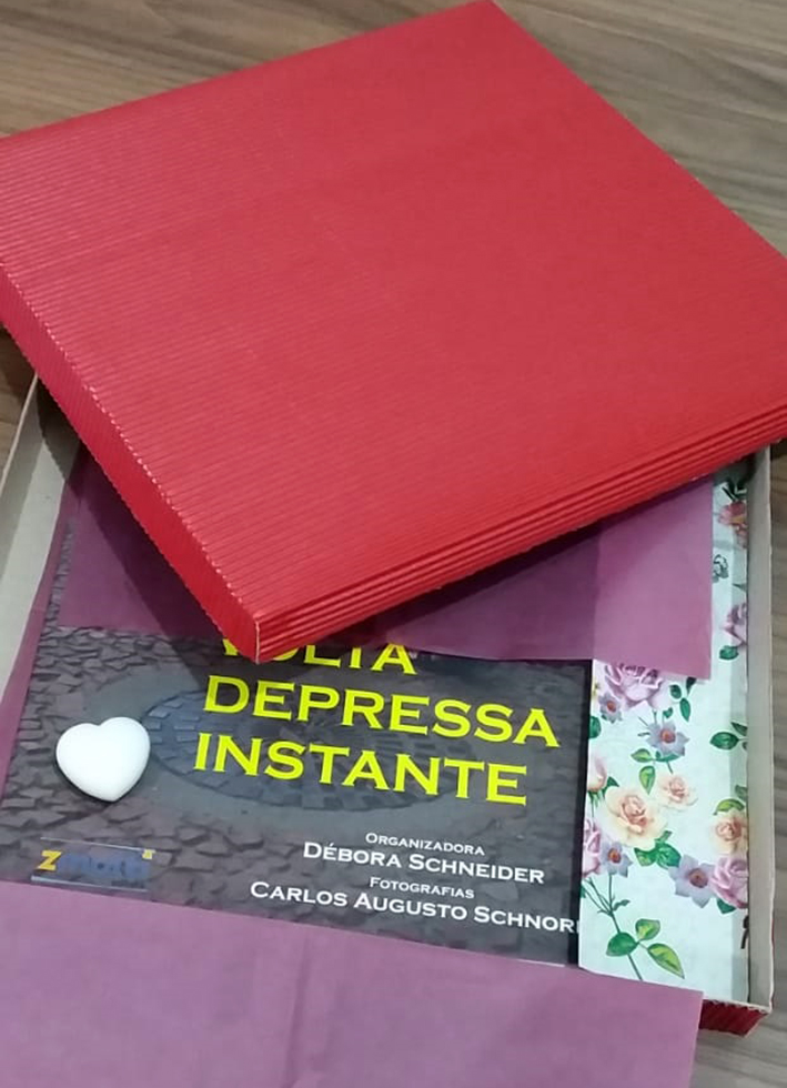 Caixa literária para o Dia dos Namorados